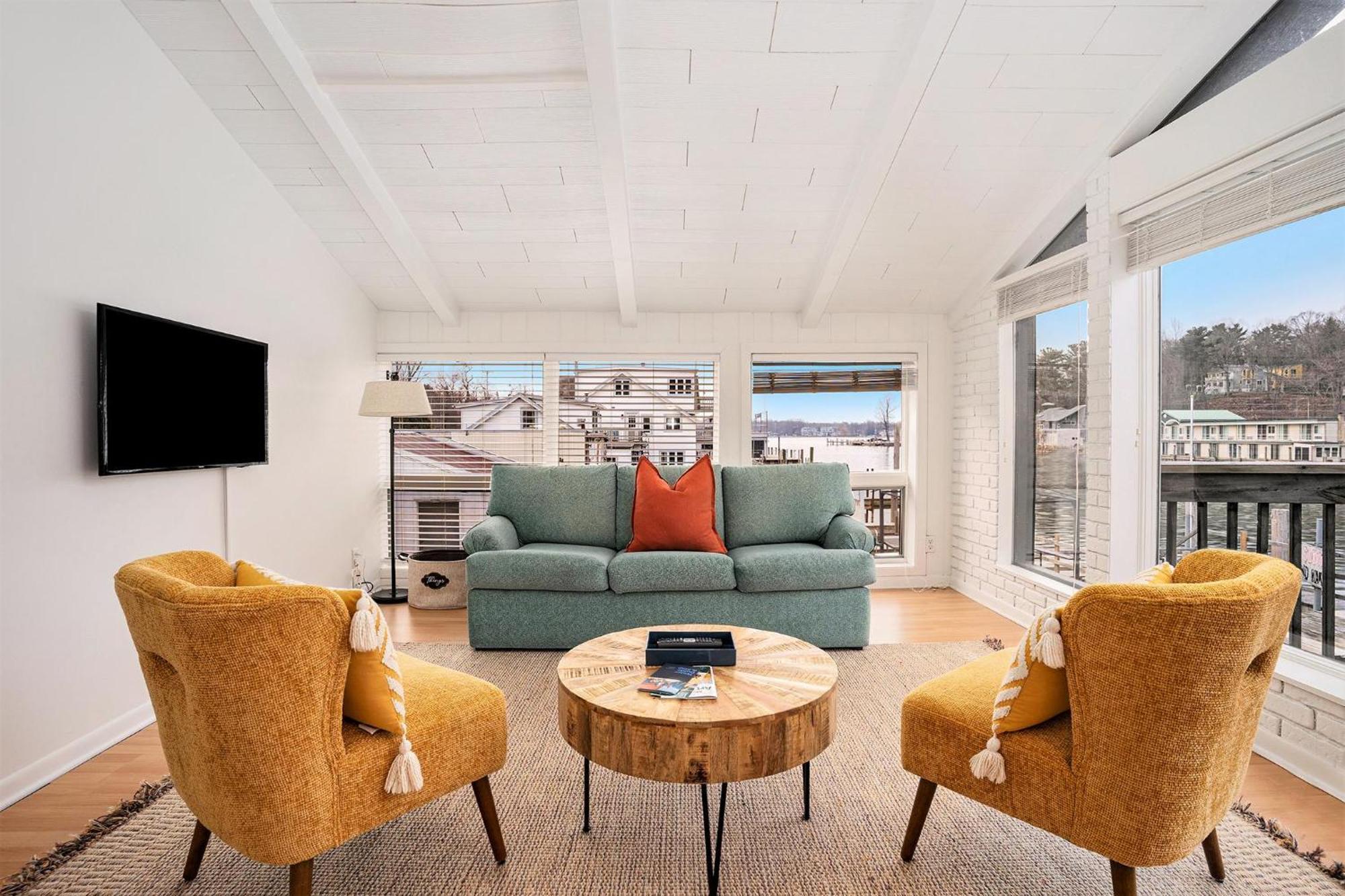 Riverside Suites - Unit A Saugatuck Buitenkant foto