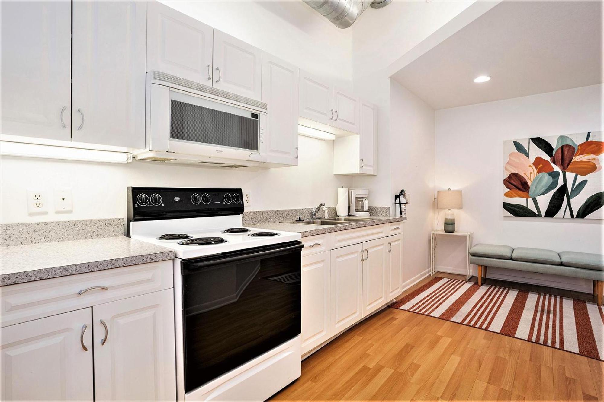 Riverside Suites - Unit A Saugatuck Buitenkant foto