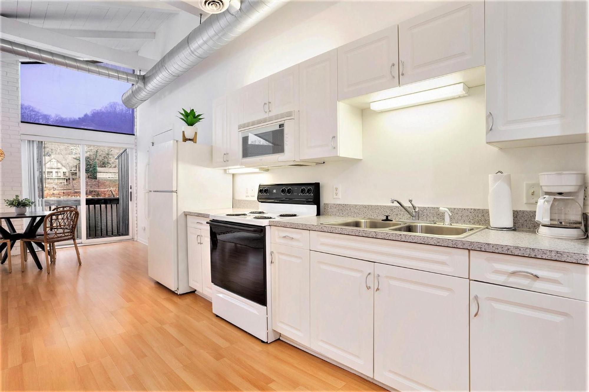 Riverside Suites - Unit A Saugatuck Buitenkant foto