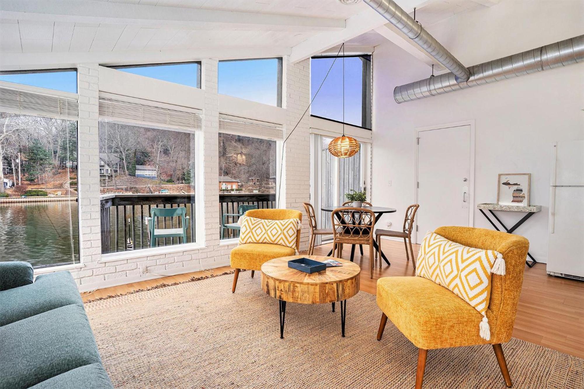 Riverside Suites - Unit A Saugatuck Buitenkant foto